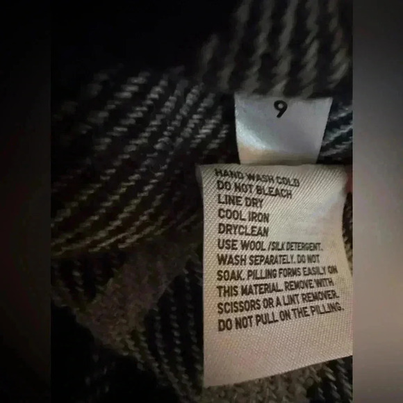 Women’s Wool Blend Poncho, Navy and Grey Plaid borders, One size fits most - Picture 5 of 6